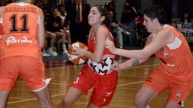 Undici punti per Benedetta Bagnara punto di forza del Basket Le Mura
