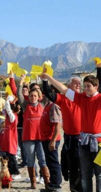 Protesta anti aste dei balneari apuani