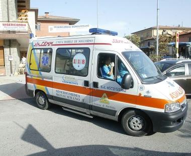 Un mezzo di soccorso della Misericordia di Monsummano 