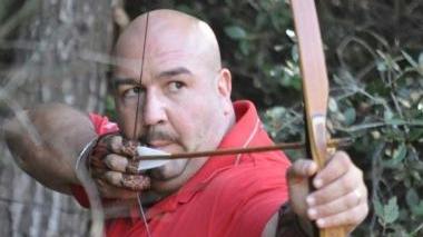 Alberto Novelli mentre scocca la freccia