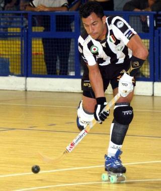 <b>GOLEADOR/1.</b> Emanuel Garcia 