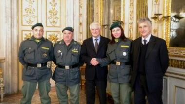 Rifiuti in strada e l’incontro in Comune