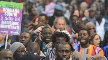 La manifestazione anti-razzista a Firenze