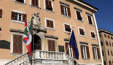 In fuga dal Comune a caccia della pensione