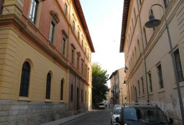 <b>VIA MAZZINI.</b> Il palazzo che ospitava la Chelliana 