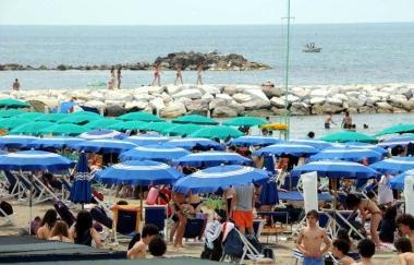 Gli albergatori: fuori i dati sul turismo