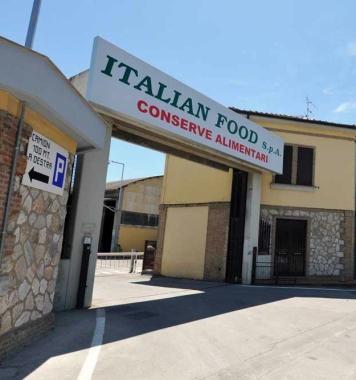 Lingresso dellazienda venturinese Italian Food   
