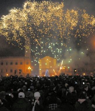 I fuochi dartificio fatti per salutare il 2011  