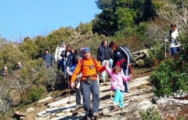 Un’escursione organizzata dal Viottolo lungo i sentieri dell’Elba