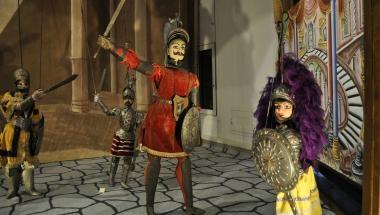 <strong>LA MOSTRA.</strong> Organizzata dalla fondazione Geiger alcuni pezzi della mostra di marionette e burattini