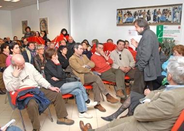 Un incontro tra medici e Scarafuggi allAsl (archivio) 