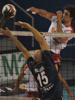 Davide Candellaro (Ngm) in schiacciata   