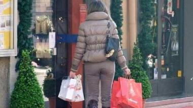 Natale sottotono, reggono i giocattoli e i super telefonini