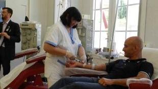 <b>DONAZIONI.</b> All’ Avis
