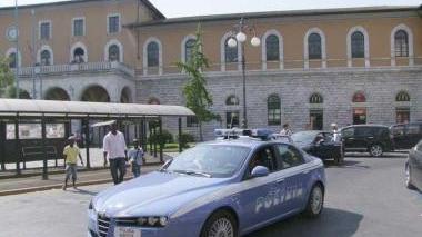 Una pattuglia della polizia