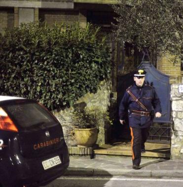Ladri svaligiano una villetta a Latignano
