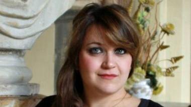La soprano Veronica Senserini di scena stasera al saloncino Manzoni