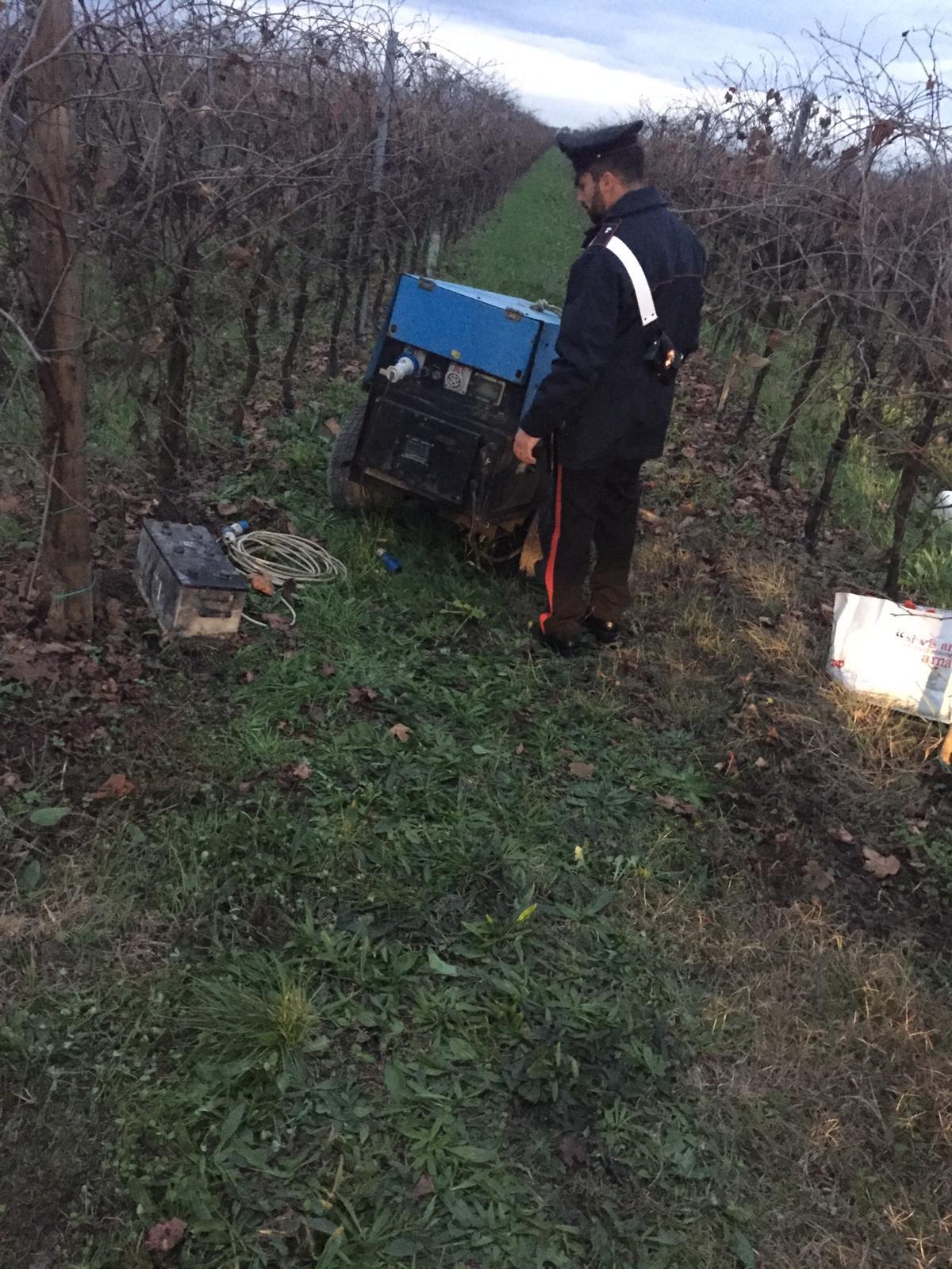 Macchinario edile rubato trovato in un vigneto