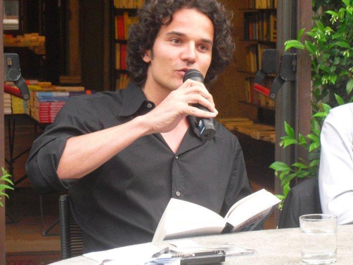 Tra Proust e poesie narrative, il ritorno dello scrittore Pier Francesco Grasselli 