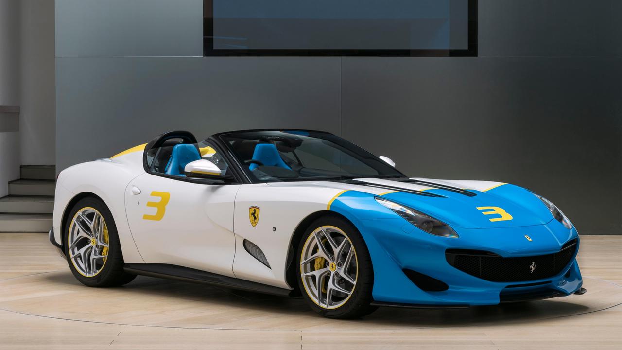Maranello, la Ferrari lancia la roadster SP3JC, auto one-off