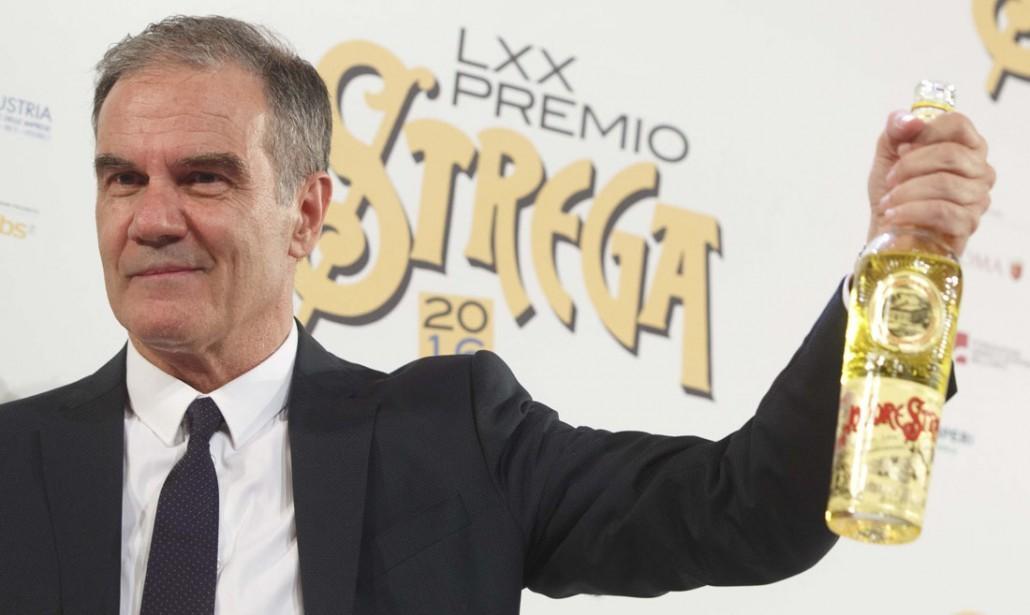 Lo scrittore Edoardo Albinati, vincitore del Premio Strega nel 2016