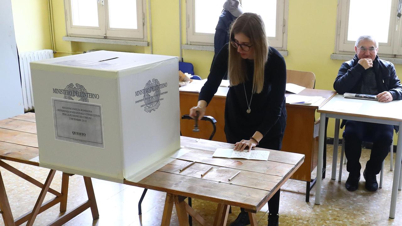 Il voto sulle fusioni a Ostellato