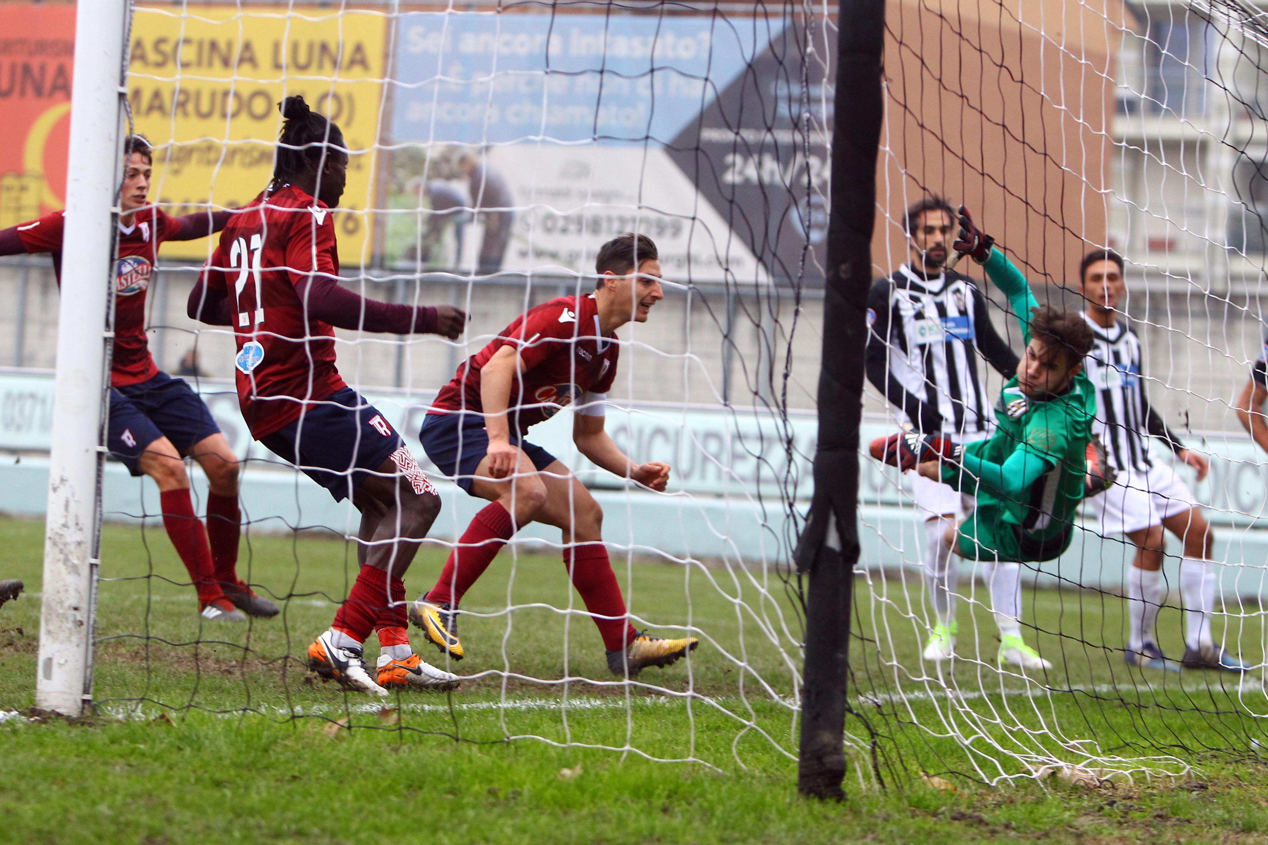 La Reggiana spreca una buona occasione: solo un pari a Lodi 