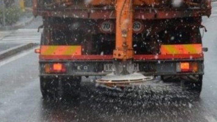Modena, ghiaccio: viabilità regolare. Prudenza nella guida
