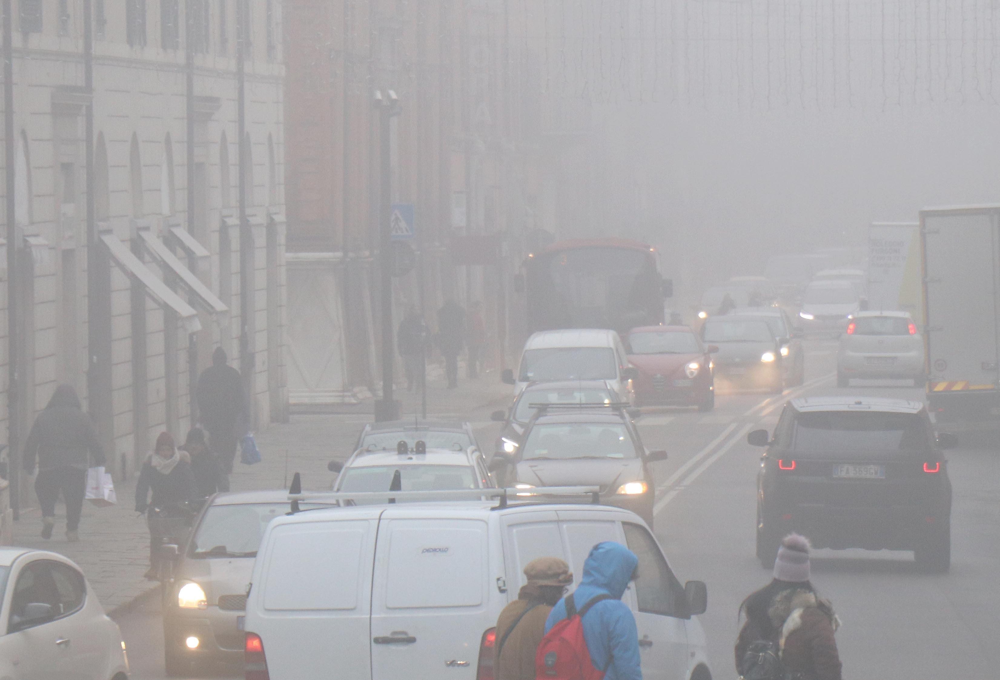Emergenza smog, nuovi provvedimenti 