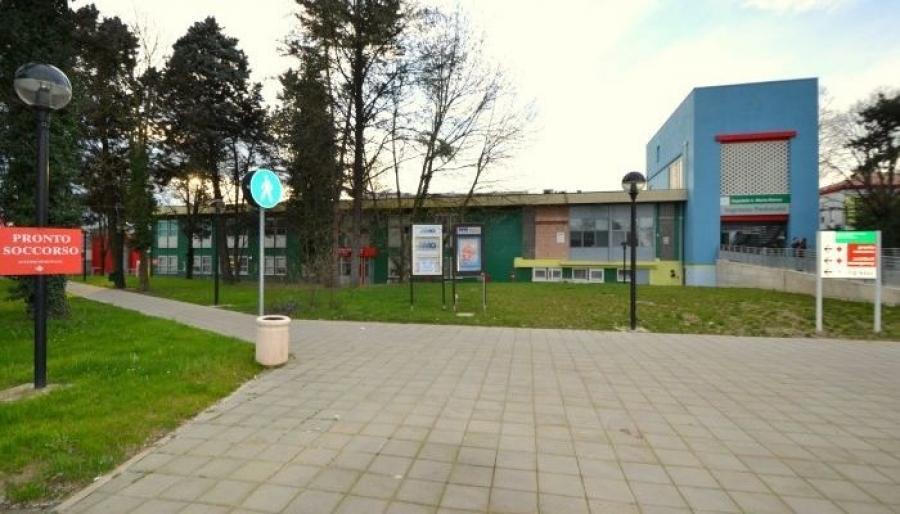 Mirandola, tenta di molestare dottoressa della Guardia medica