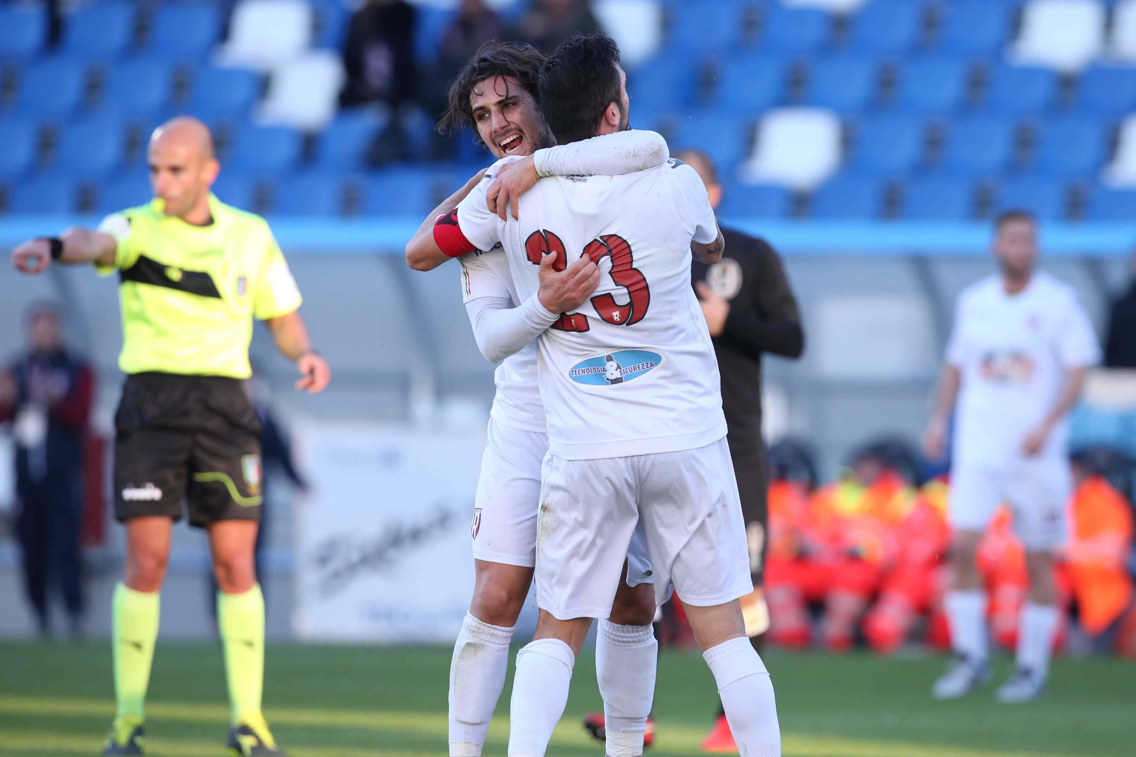Calcio Serie D, grinta Reggiana: Crema ribaltato