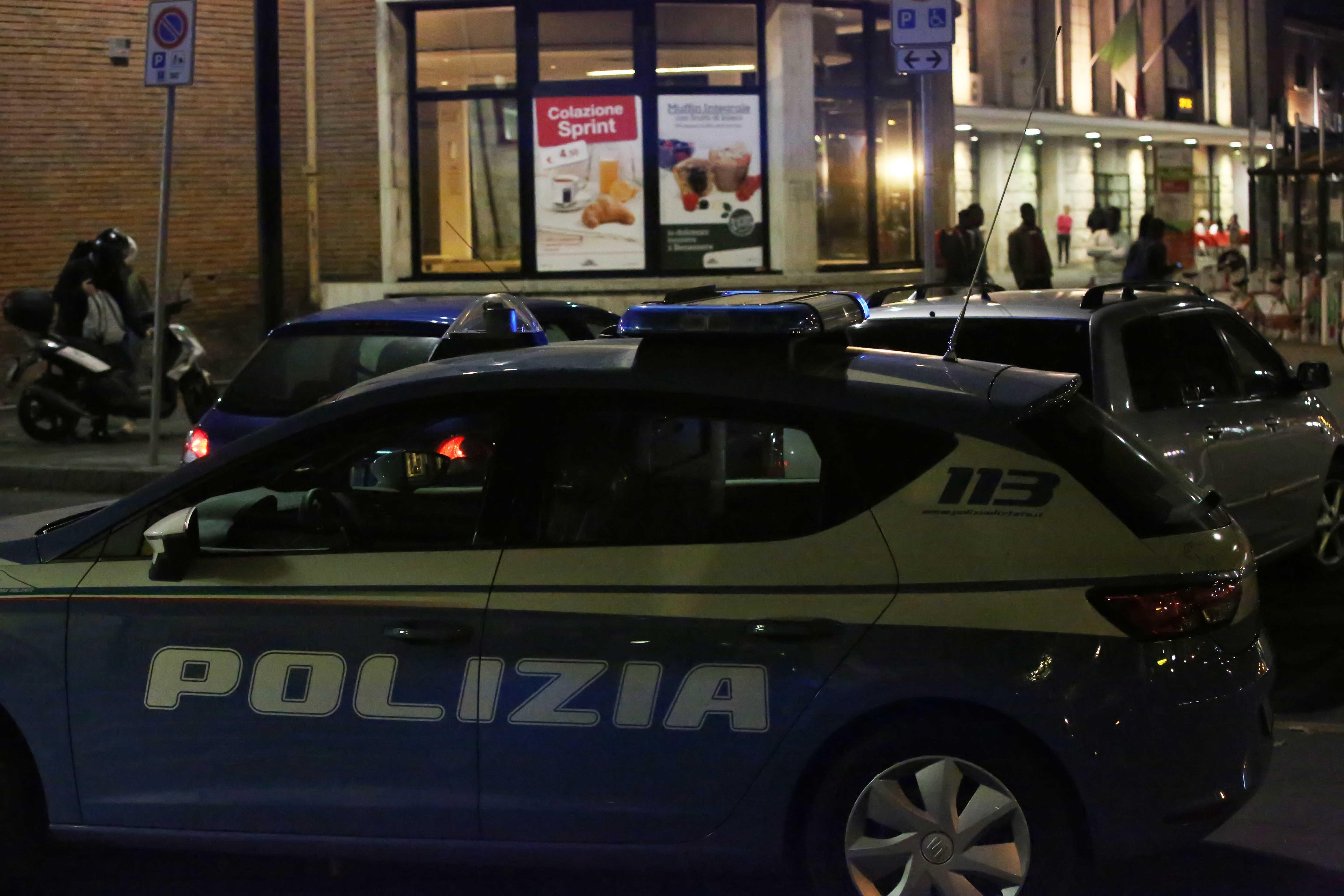 Reggio Emilia, guardia giurata rapinata dell'incasso e della pistola