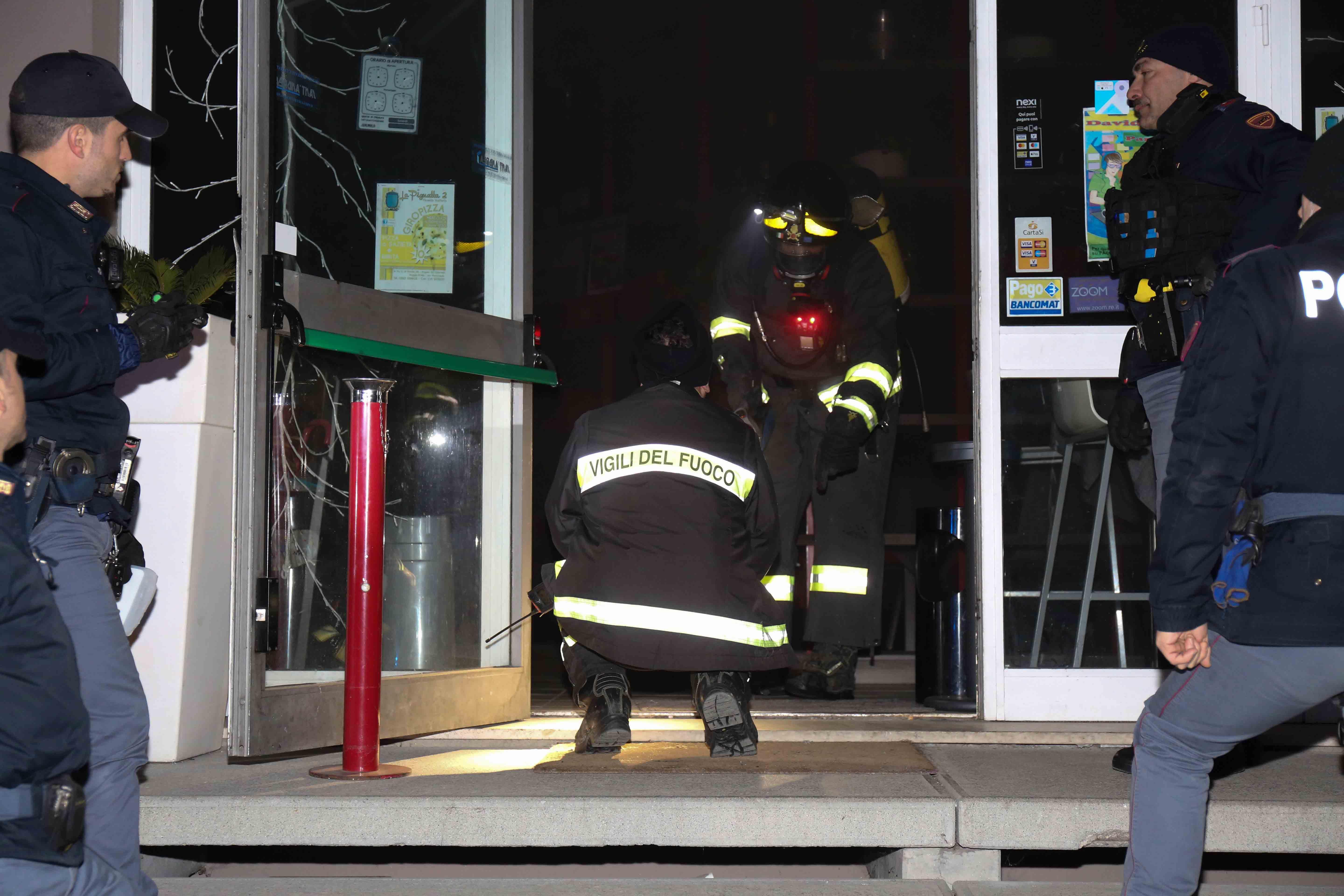 Reggio Emilia, incendio nella pizzeria La Pignatta 2: non si esclude il dolo