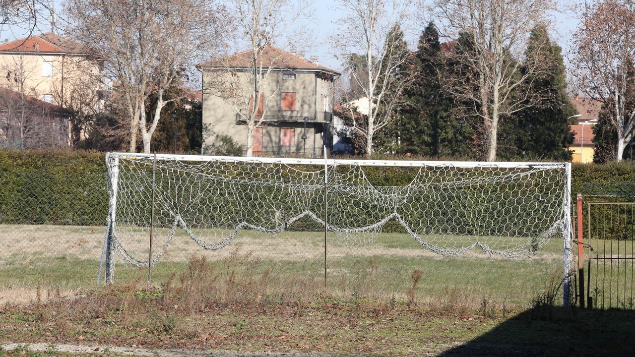 L’idea di Luca Vecchi: i campi di via Agosti in gestione al Comune