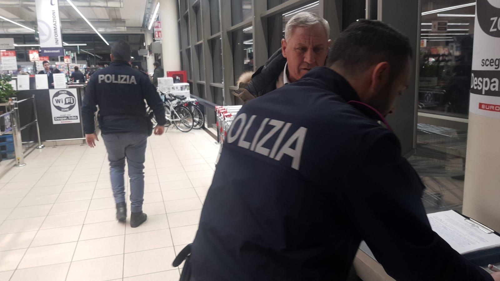 Modena, rapina all'Eurospar di via Nonantolana 