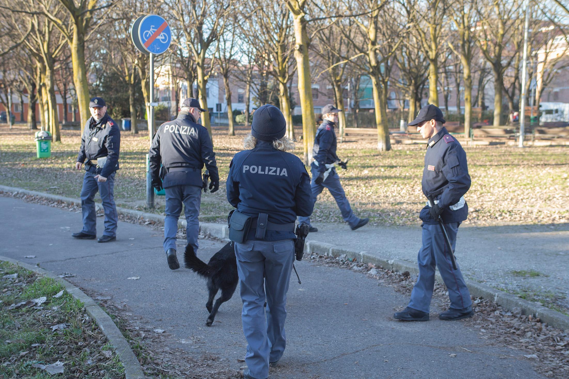 Modena, controlli al parco XXII aprile e alla stazione 