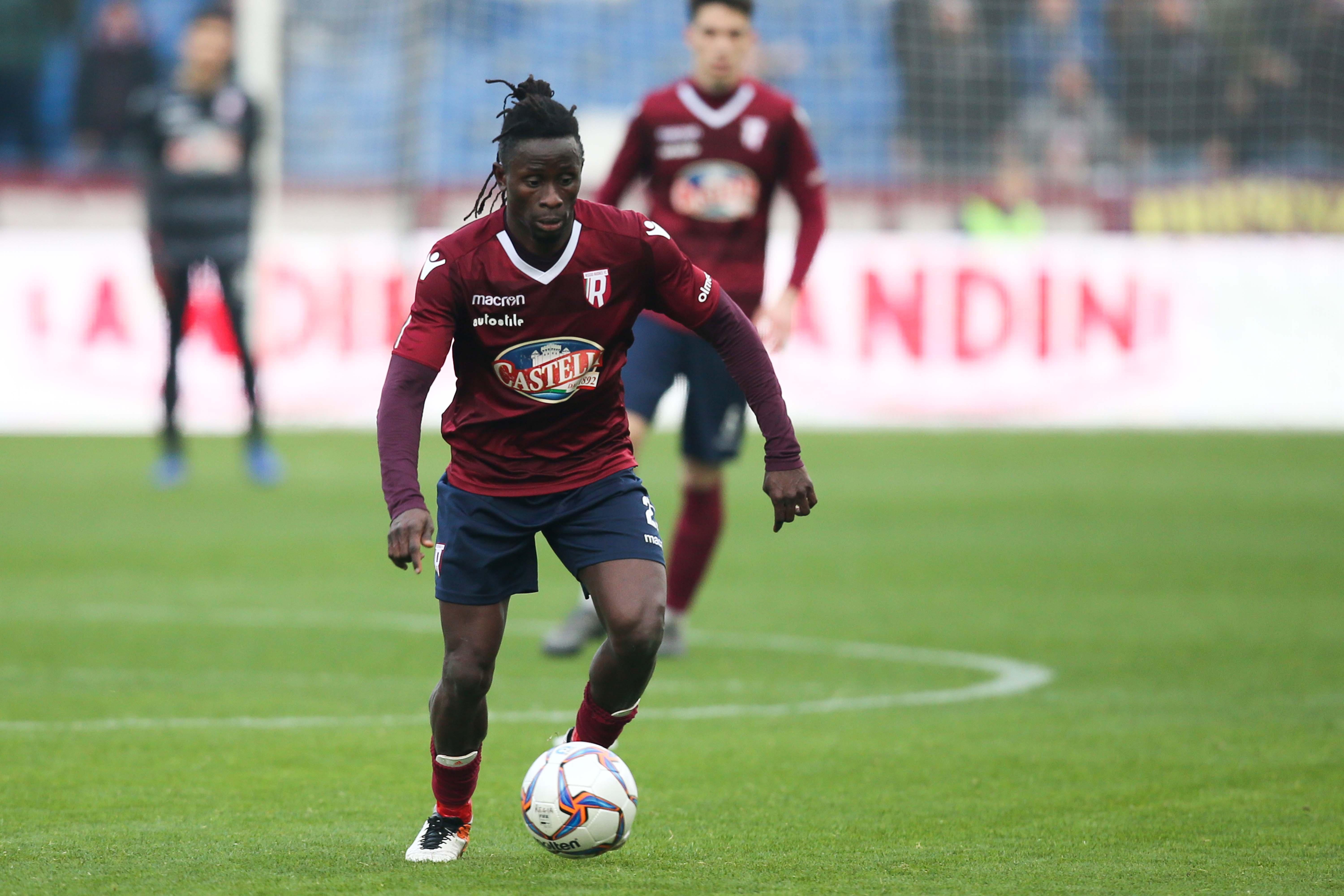 Il centrocampista granata Willy Osuji