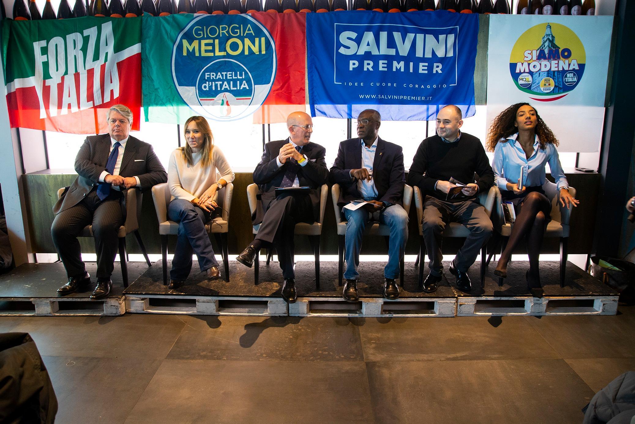 Modena,  il centrodestra lancia Stefano Prampolini sindaco: "E' l'ora del cambiamento"