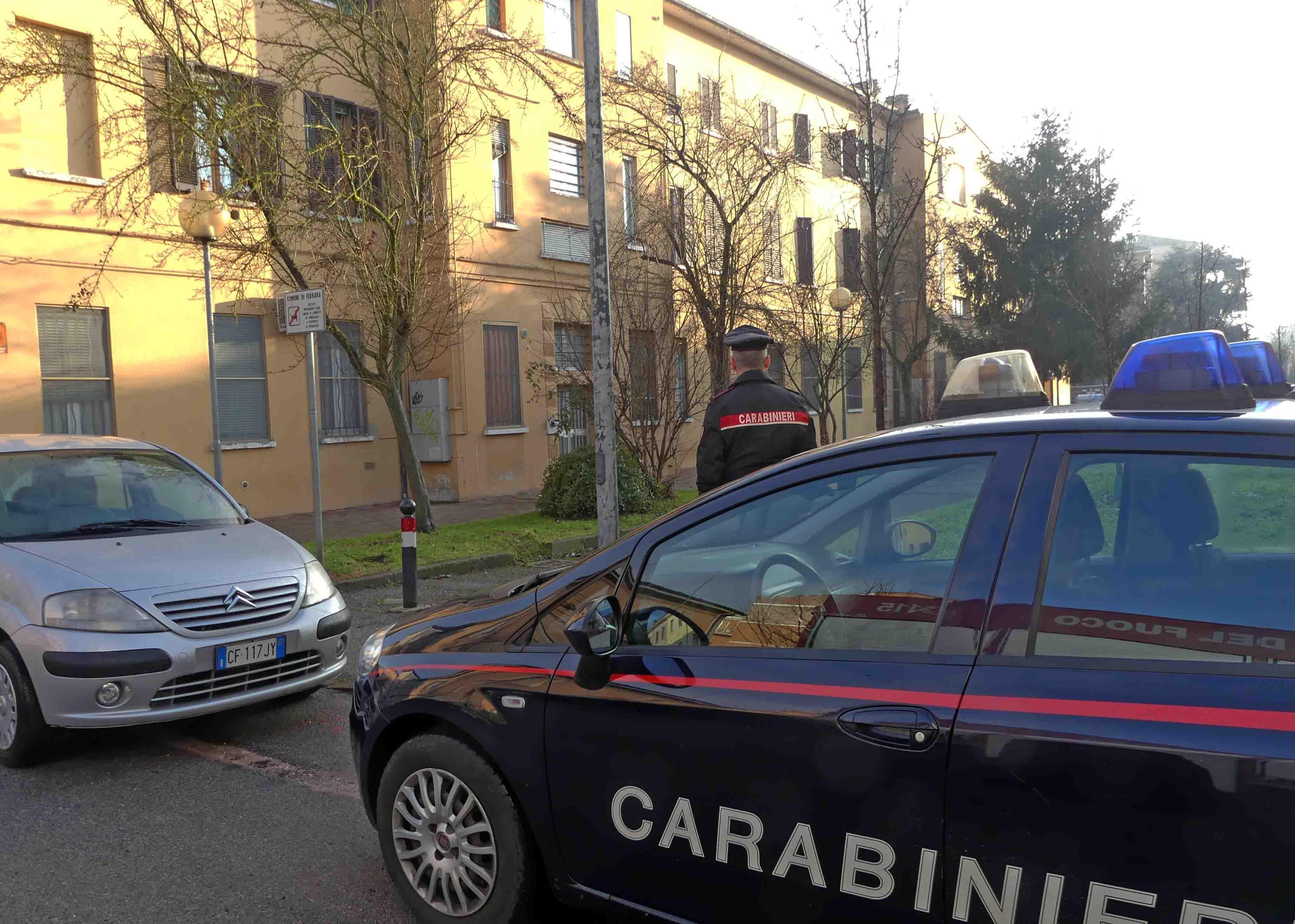Una pattuglia di carabinieri