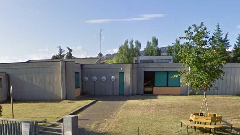 La scuola elementare di Borzano