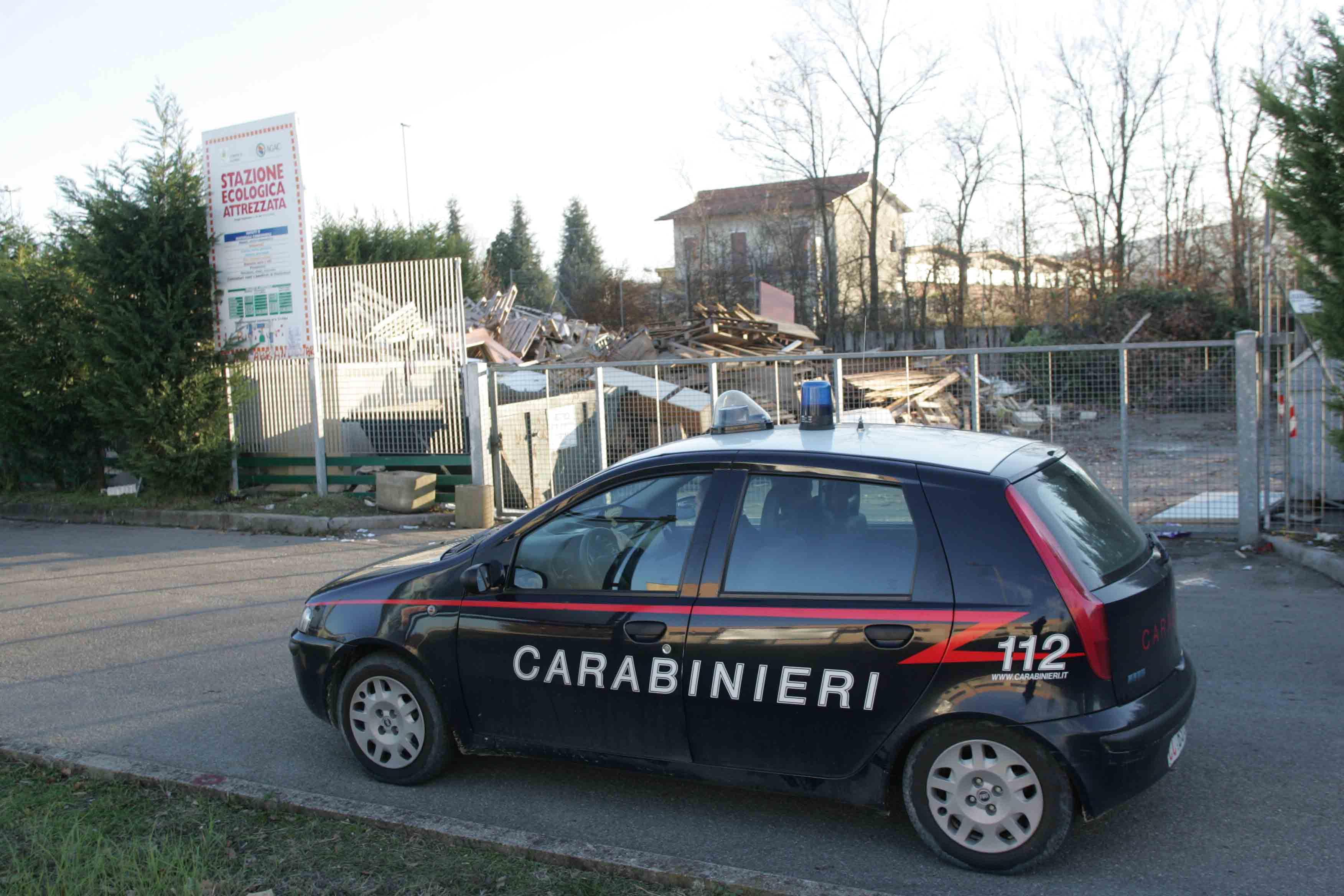 A rubare il ferro all'isola ecologica è lo stesso responsabile