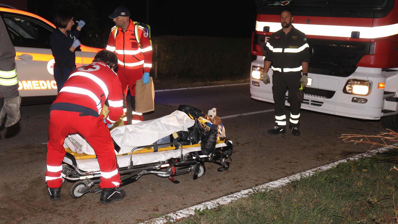 Perde il controllo dell'auto e si schianta, ferito un 40enne