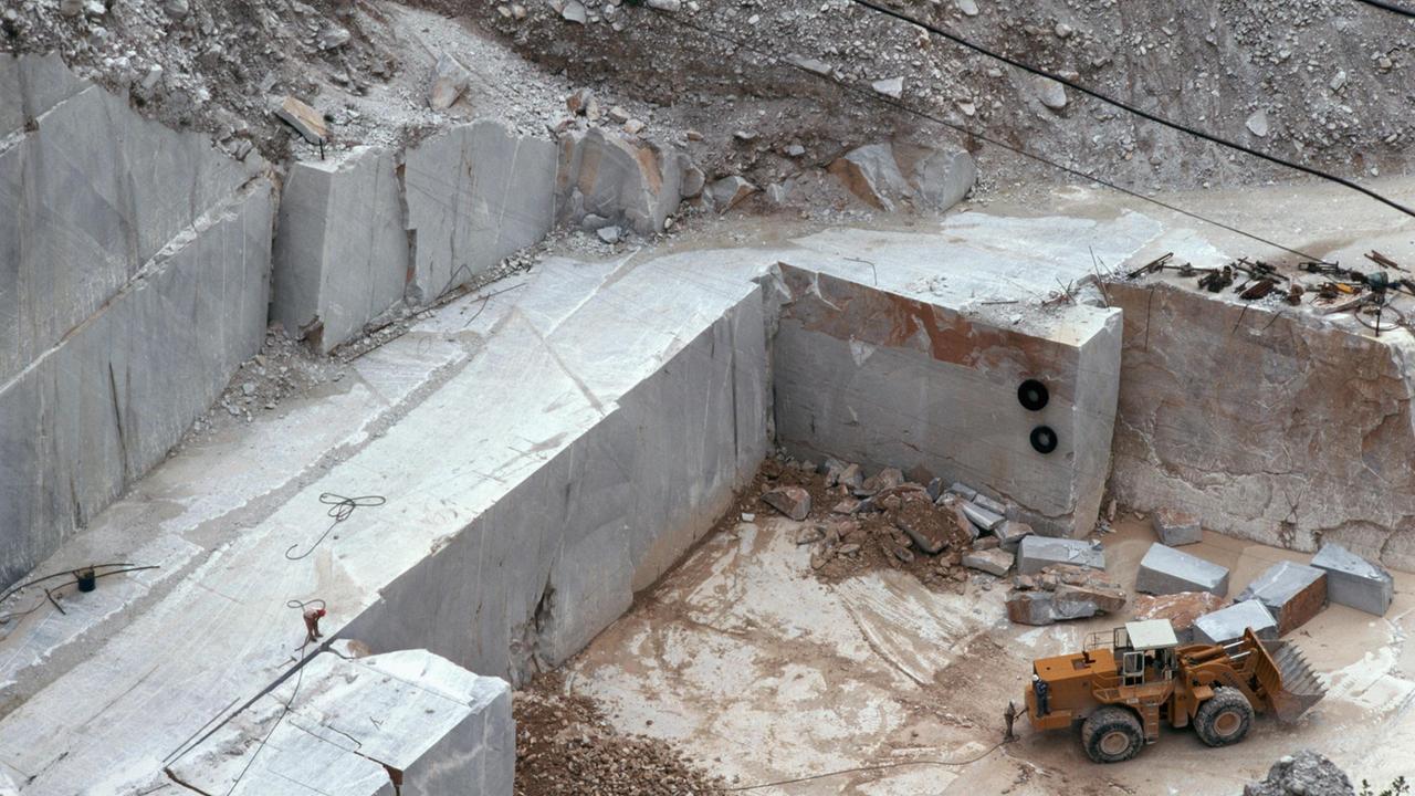 Bilanci e capitali, domina il lapideo: ecco le imprese con oltre 10 milioni di fatturato