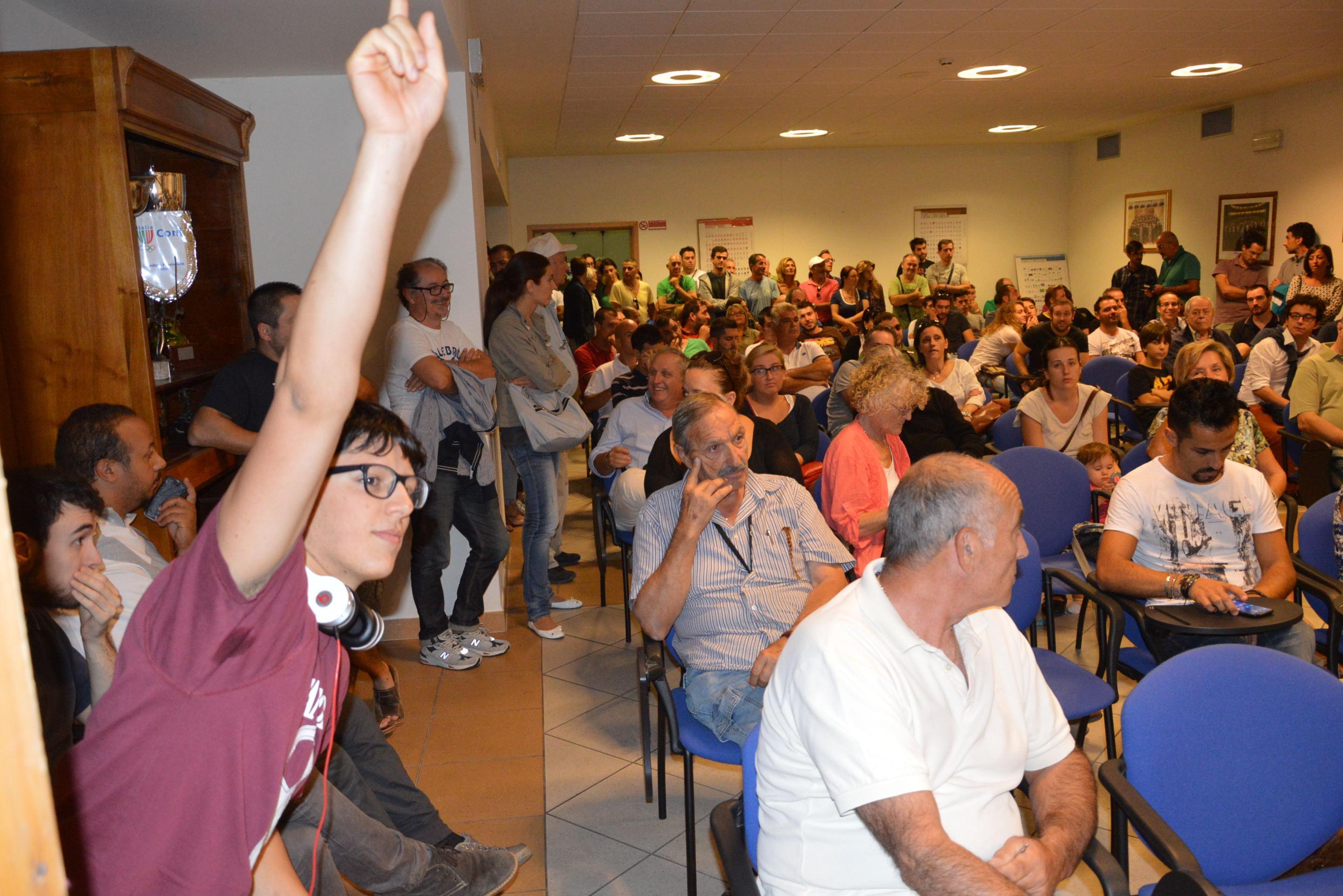 All'asta 19 biciclette, cellulari e oggetti preziosi smarriti
