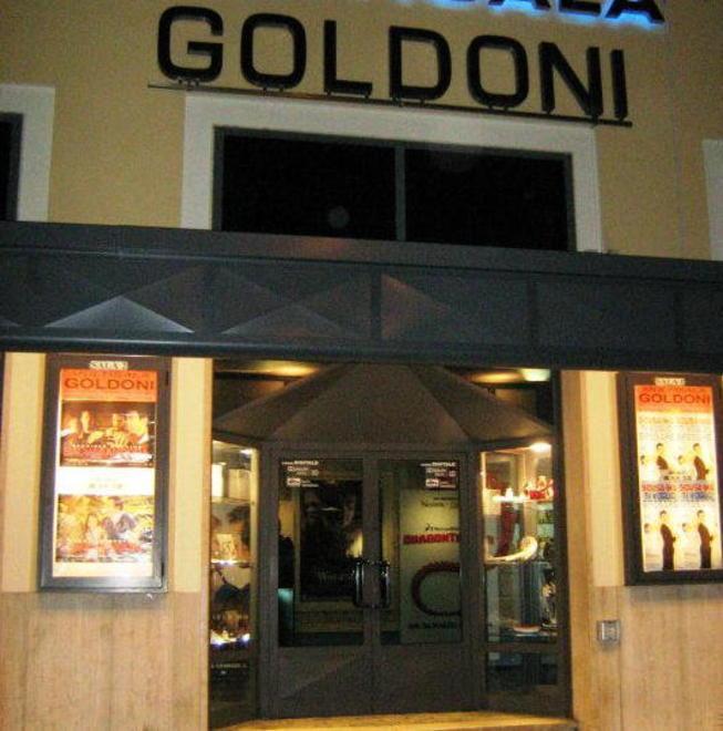 Operazione mi piace, oggi due premi in palio Il Goldoni fra gli sponsor