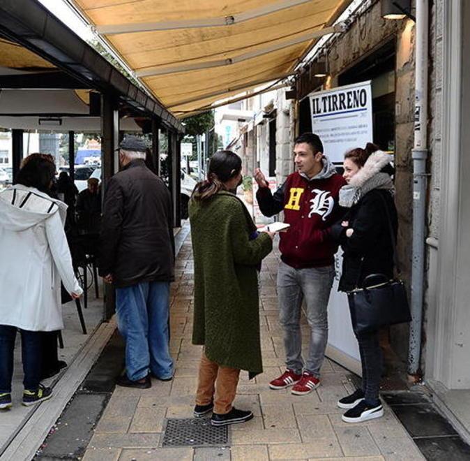 «Pochi parcheggi e tariffe troppo salate» I cittadini chiedono nuove aree di sosta 