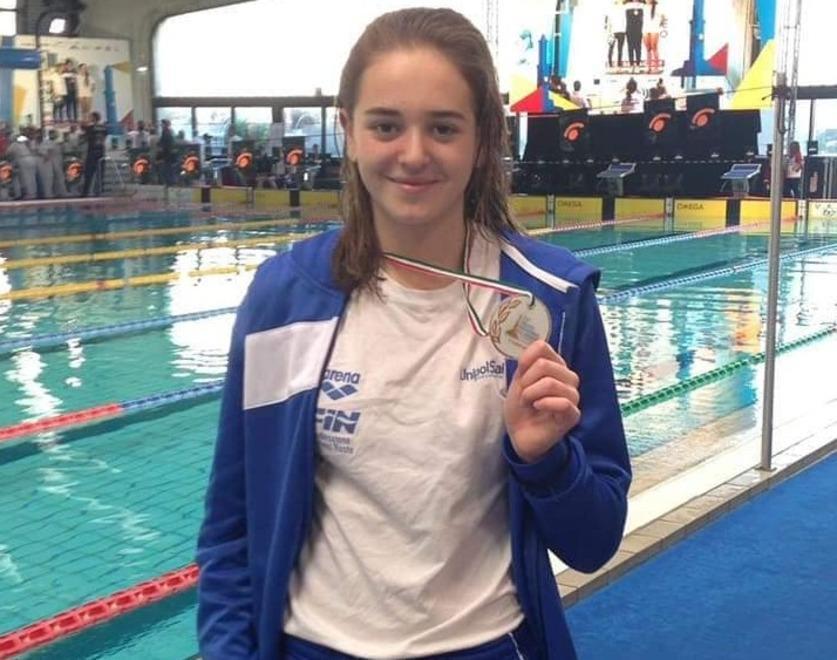 Cascina è regina del nuoto regionale con cinque titoli e altre sedici medaglie 