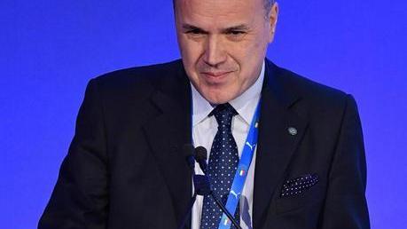 Balata detta la linea per la serie B: «Torneo a 18 squadre e norme più severe per i cori razzisti»