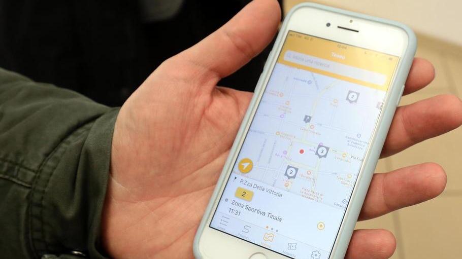 Calcolo del percorso e pagamento ticket: i due punti deboli dell’app per i bus
