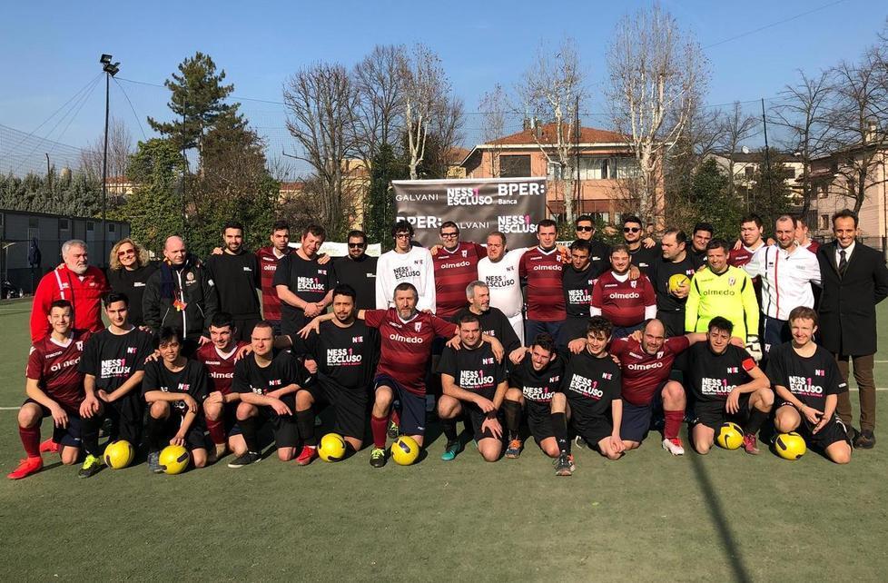 Gran derby di calcio a 7 e spettacolo alla “Cdr”